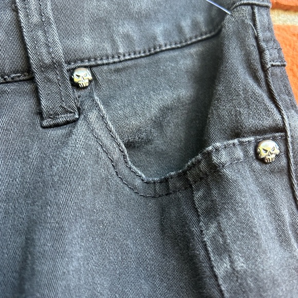 Tripp NYC cut off shorts - Picture 3 of 11